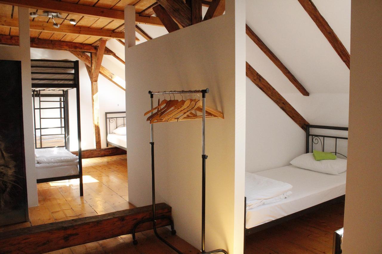 Hostel Nomad Novi Sad Exterior photo